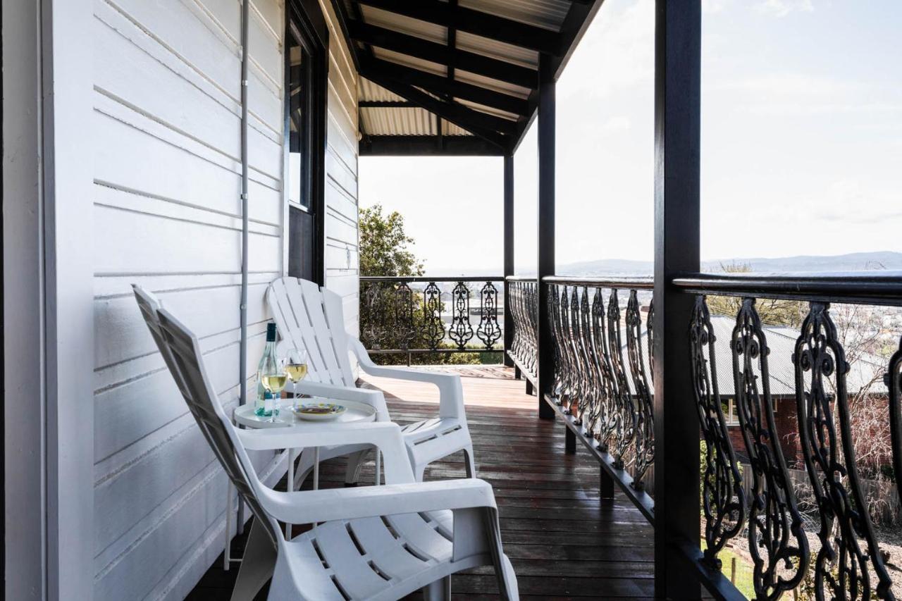 The Dragonfly Inn Launceston Bagian luar foto