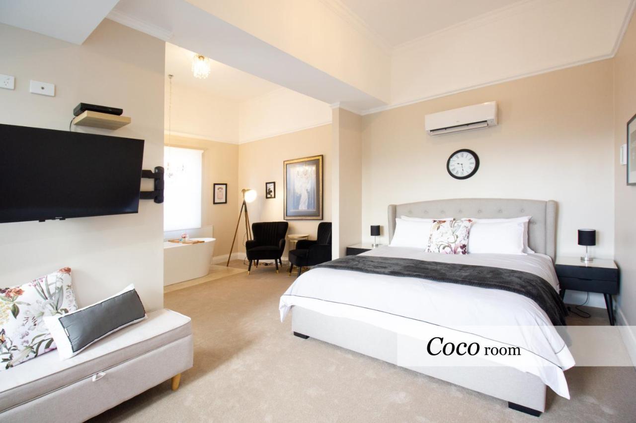 The Dragonfly Inn Launceston Bagian luar foto